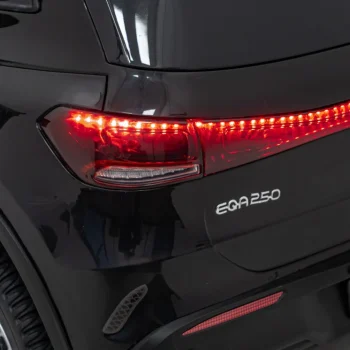 Vozilo Mercedes Benz Eqa 250 Crno 36
