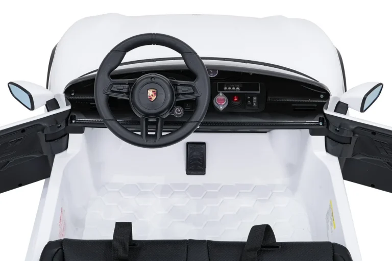 Vozilo Porsche Taycan Turbo S Bijela Boja 15