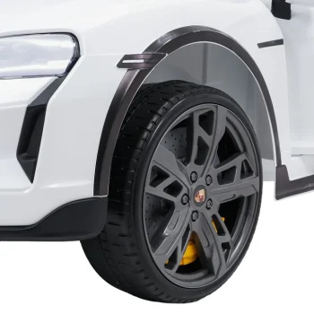Vozilo Porsche Taycan Turbo S Bijela Boja 24