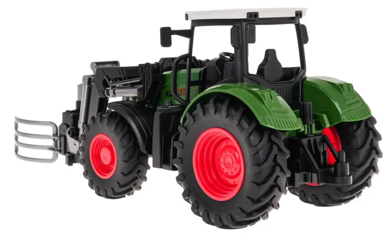 Zeleni Traktor S Hvataljkom 3