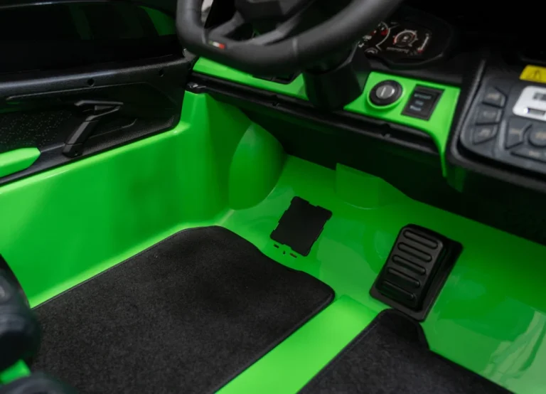 Zeleno Vozilo Lamborghini Revuelto Xl 23