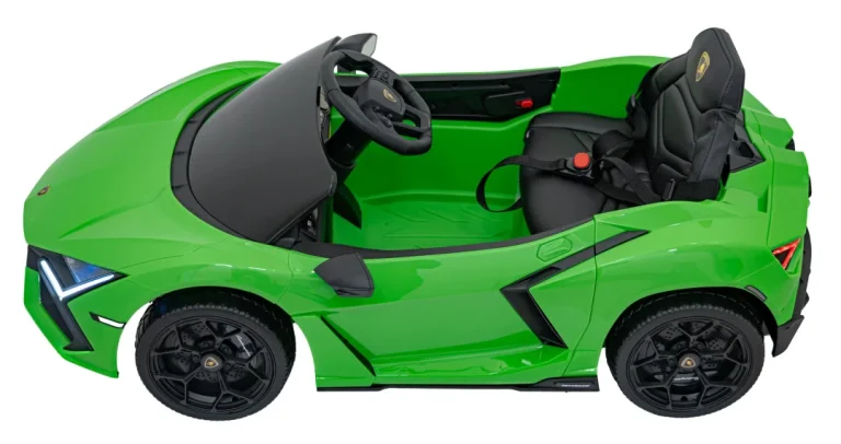 Zeleno Vozilo Lamborghini Revuelto 11