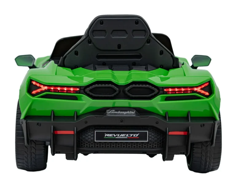 Zeleno Vozilo Lamborghini Revuelto 13