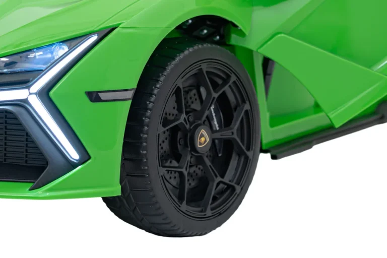 Zeleno Vozilo Lamborghini Revuelto 23