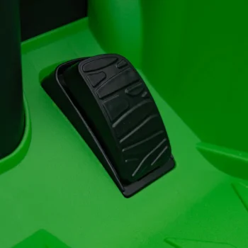 Zeleno Vozilo Lamborghini Revuelto 25