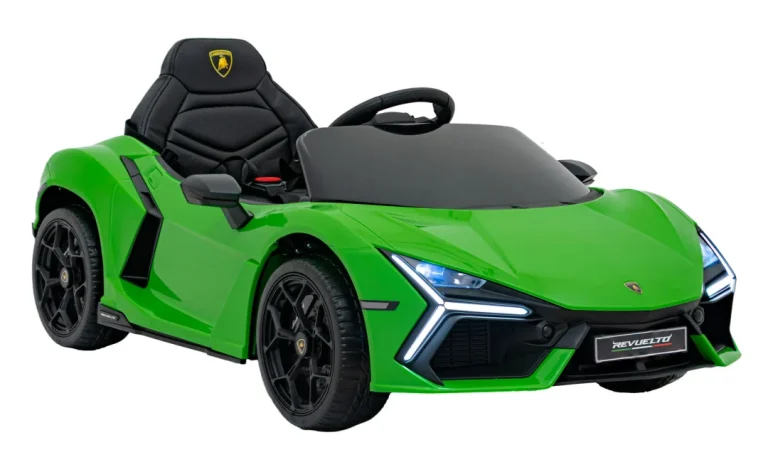 Zeleno Vozilo Lamborghini Revuelto 6