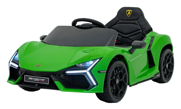 Zeleno Vozilo Lamborghini Revuelto 7