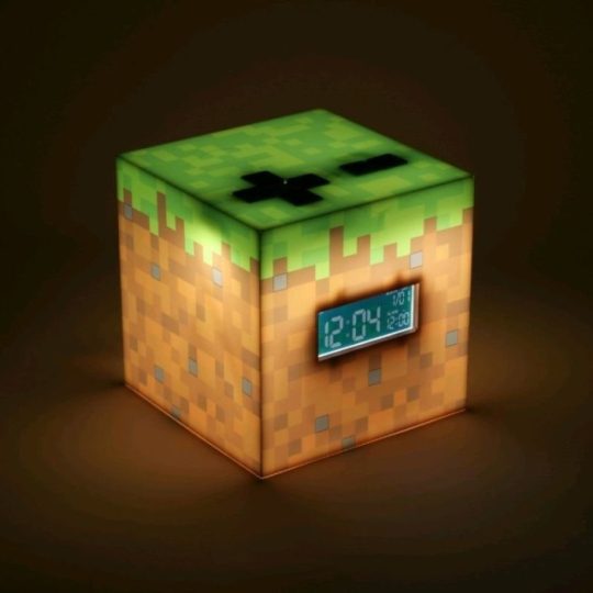 Budilica Minecraft 1