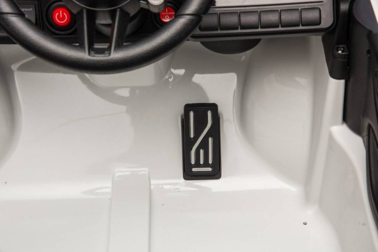 Dječji Auto Na Akumulator Porsche Macan Bijeli 25