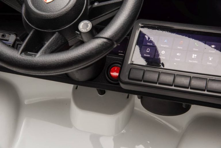 Dječji Auto Na Akumulator Porsche Macan Bijeli 29
