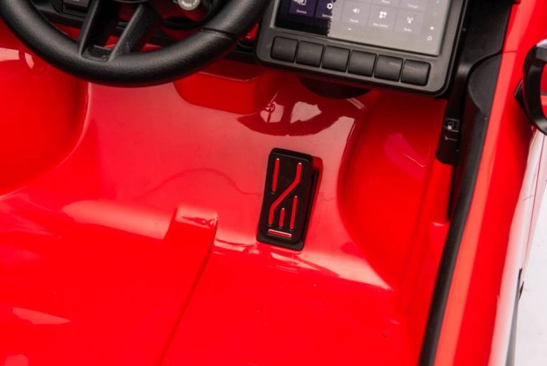 Dječji Auto Na Akumulator Porsche Macan Crveni 25