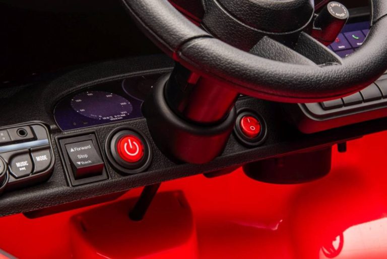 Dječji Auto Na Akumulator Porsche Macan Crveni 27