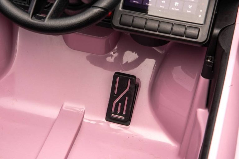 Dječji Auto Na Akumulator Porsche Macan Roza 35