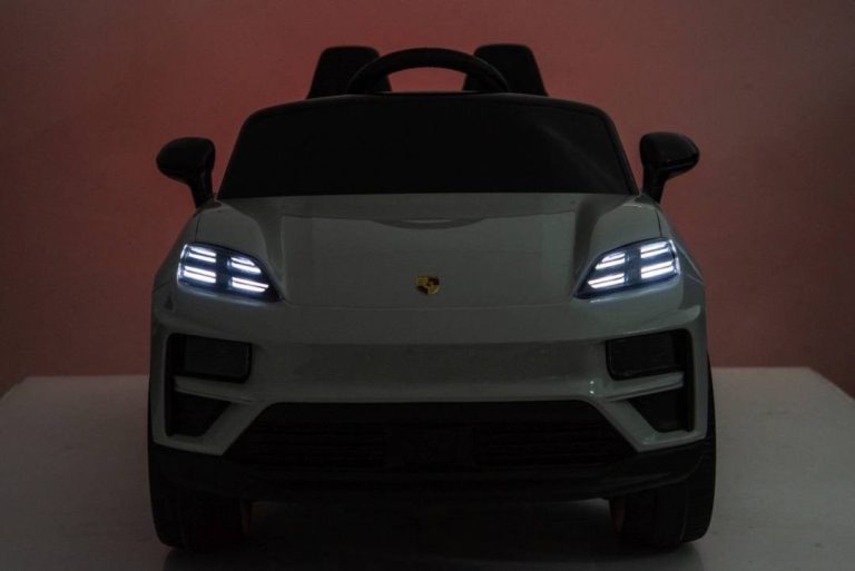 Dječji Auto Na Akumulator Porsche Macan Roza 48