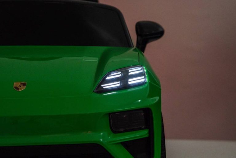 Električni Auto Za Djecu Porsche Macan Zeleni 39