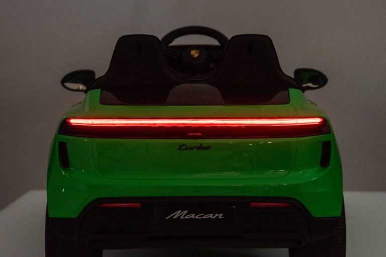 Električni Auto Za Djecu Porsche Macan Zeleni 41
