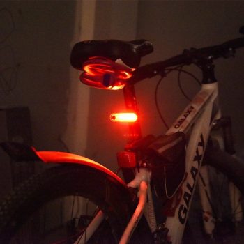 Komplet Svjetiljki Biciklističkih Prednji Dio I Stražnji Dio Senzor Sumraka Wheel Up 15