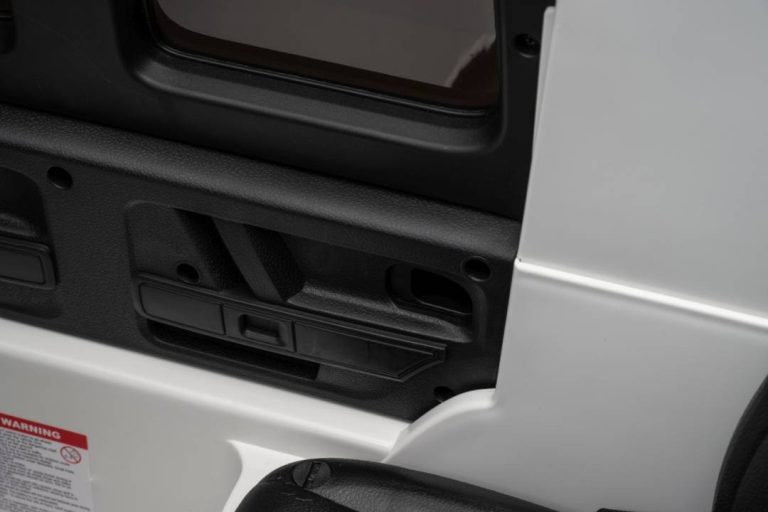 Mercedes G63 Amg Dječji Automobil Na Akumulator Bijeli 47