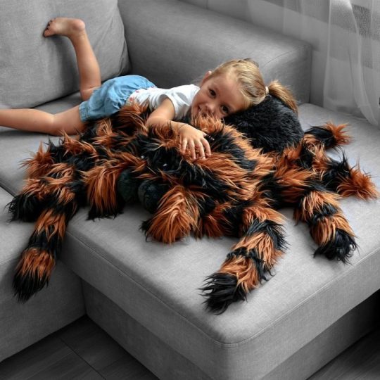 Plišana Tarantula, Oko 80 Cm 1
