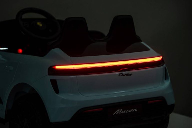 Porsche Macan Električni Auto Za Djecu Plavi 31