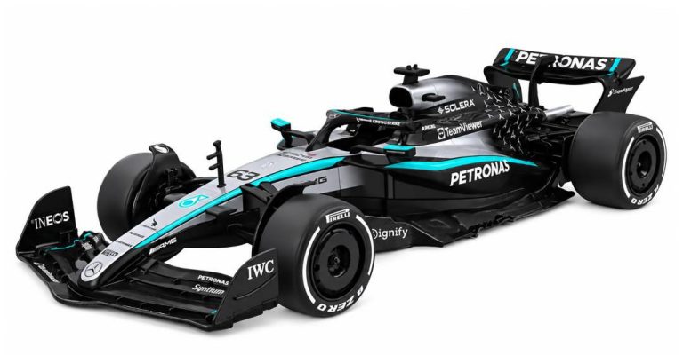 Rastar Mercedes Amg F1 W16 E Performance R/c 1:16 Crni 3